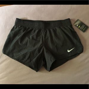 New Black Nike Running Shorts Medium Dri Fit